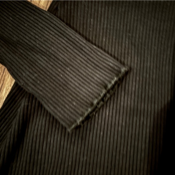 Forever 21 Tie Front Ruffle Dress - Picture 3 of 6